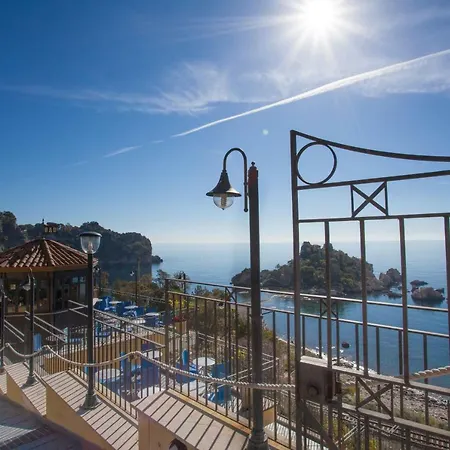 Oasi Isola Bella Bed & Breakfast *